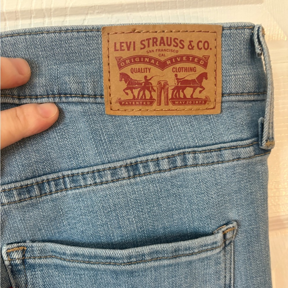 WOMENS LEVIS 311 SHAPING SKINNY JEANS SZ 27 REGULAR LENGTH